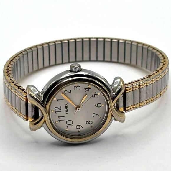 Vintage Silver & Gold Timex Watch - Picture 3 of 4